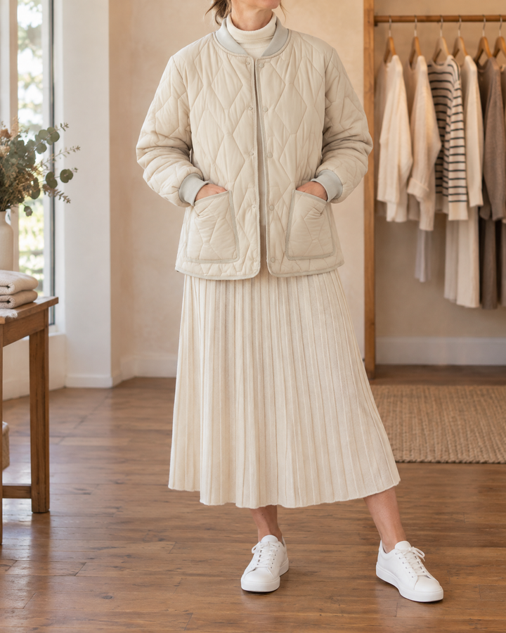 Dominique - Rib Collar Quilted Jacket in cream, front view