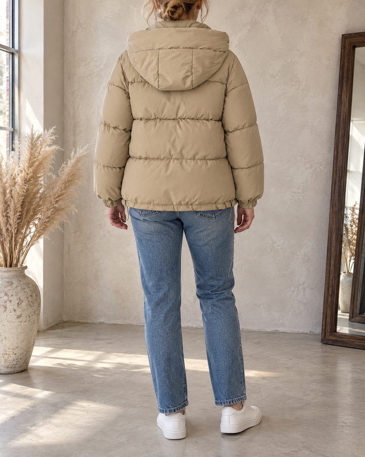 Audrey - Hooded Puffer Jacket in khaki, back view