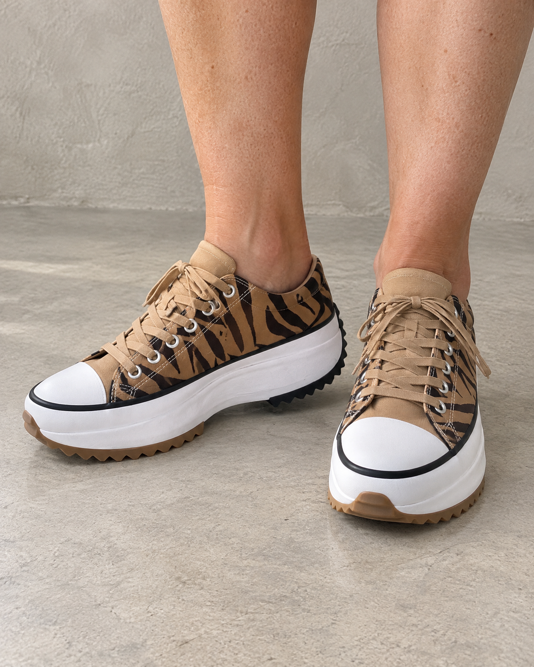 Fanny - Platform Canvas Sneakers in tiger print, front view