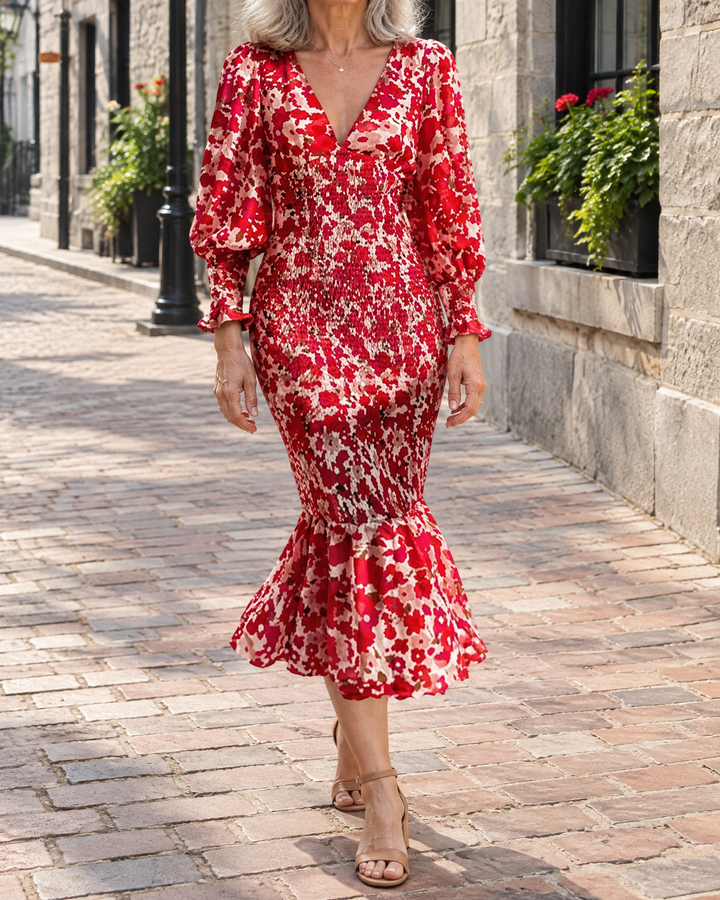 Mathilde - Smocked Floral Midi Dress in red, in Old Montreal